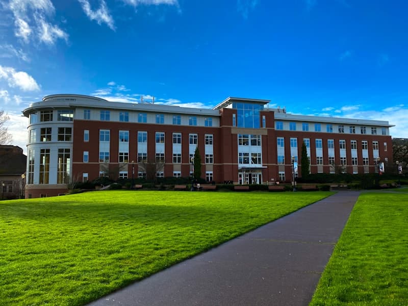 MIT OpenCourseWare (Free MIT Curriculum)