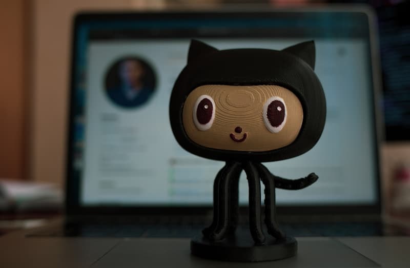 GitHub / GitLab