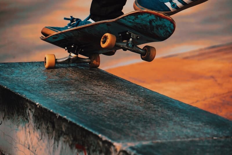 Element Complete Skateboard