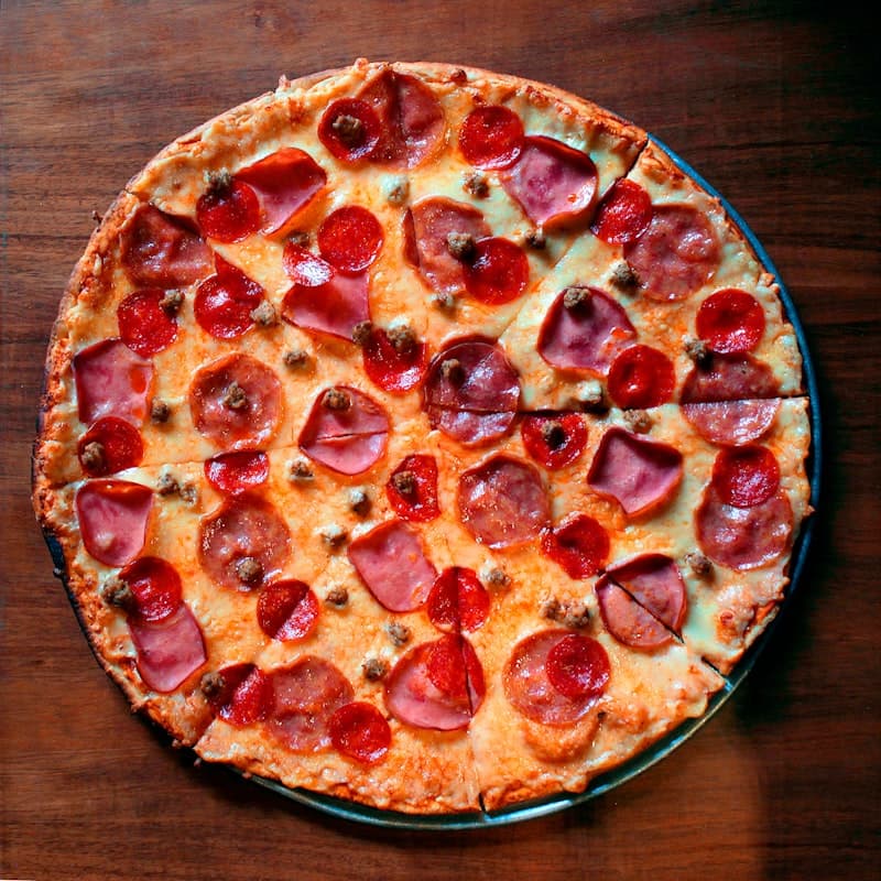 Round Table Pizza