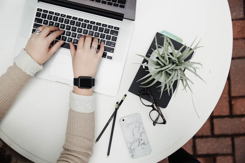 Focus on Product Comparison Articles