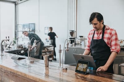 Weebly (by Square)