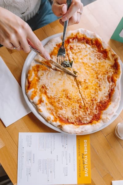 Sicilian Pizza (Sfincione)